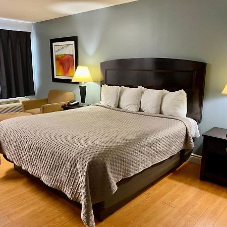 Kenora Motel 温莎 外观 照片
